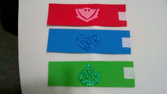 Lembrancinha para de braceletes Pjmask - Imagem 2