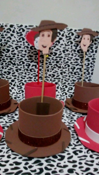 Lembrancinha Toy story porta doces centro de mesa - Imagem 3