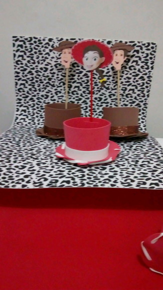 Lembrancinha Toy story porta doces centro de mesa - Imagem 5