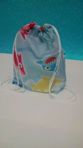 Mochilinha Baby shark