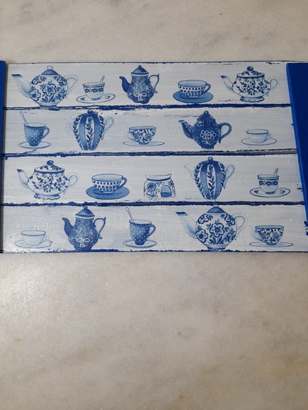 Bandeja de Madeira Azul com Pátina Branca Decorada - Imagem 4