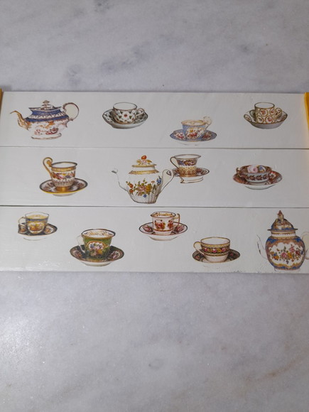 Bandeja de Madeira Branca e Dourada Decorada - Imagem 4