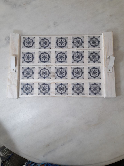 Bandeja de Madeira Rústica Decorada com Imagem de Azulejo - Imagem 3