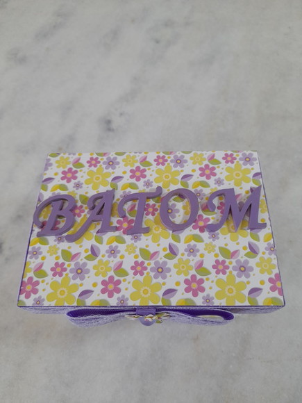Caixa em mdf para batom lilás com detalhe florido - Imagem 3