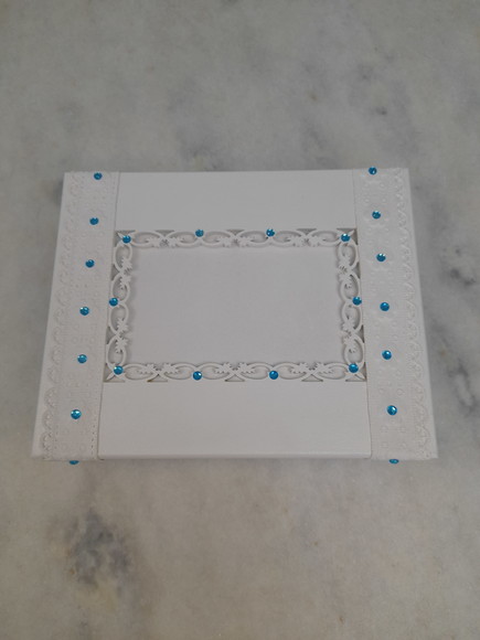 Caixa em mdf para Joia / Biju Branca e Azul c/ Divisória - Imagem 3