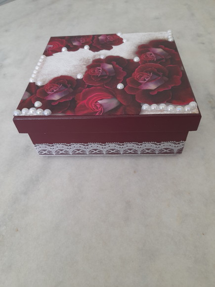 Caixa em mdf para Joia/biju Vermelha e Branca Decoração Flor - Imagem 2
