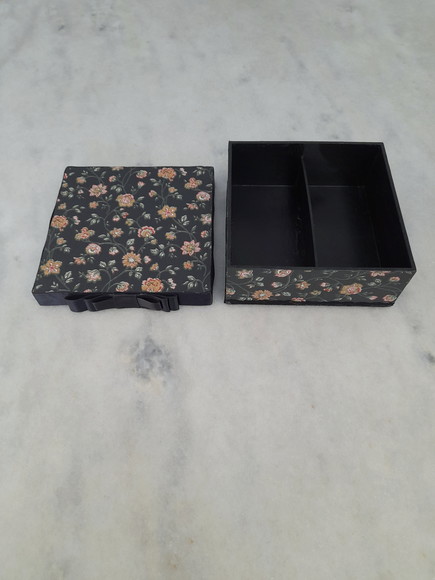 Caixa em mdf para Joia/bijuteria Preta Estampado c/ 2 Div - Imagem 4