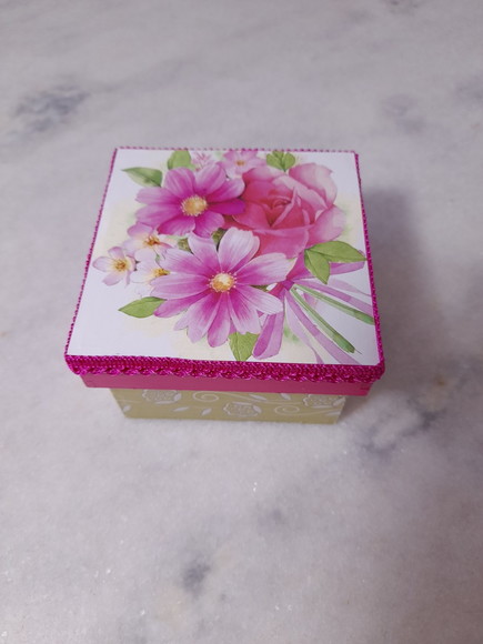 Caixa em mdf Pequena para Joia/biju Verde e Rosa