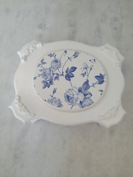 Caixa em mdf Pintada de Branco com Floral Azul - Imagem 3