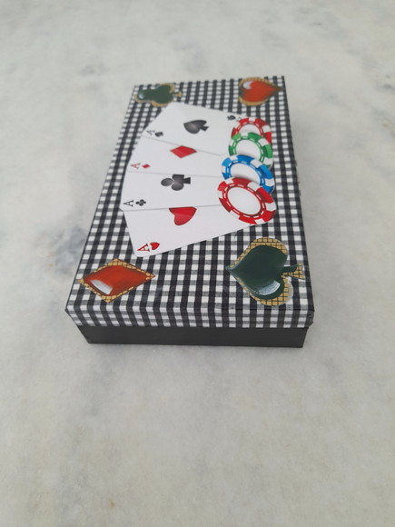 Caixa para Baralho em mdf Branca e Preta Decorada - Imagem 2