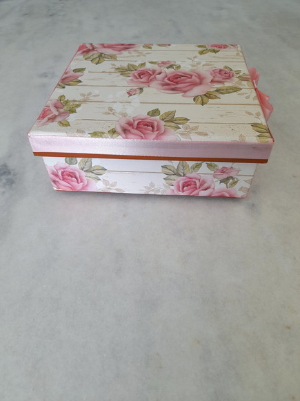 Caixa para Joia/bijuteria Decorada c/ Rosas e Duas Divisória - Imagem 2