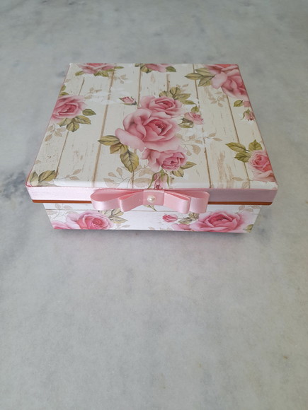 Caixa para Joia/bijuteria Decorada c/ Rosas e Duas Divisória