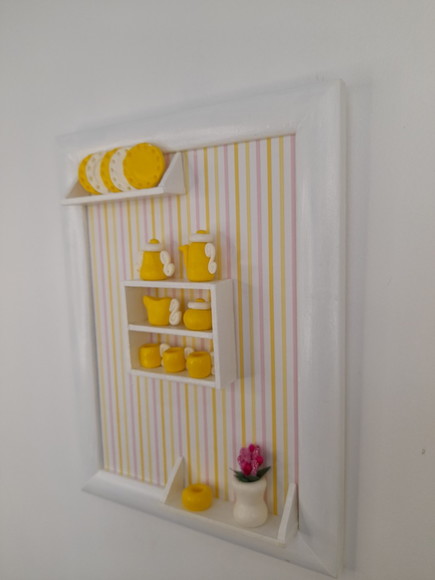 Placa Cenário Cozinha Branco e Amarelo - Imagem 5