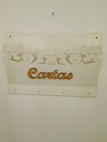 Porta Carta em mdf Branca com Corte a Laser de Flores - Imagem 2
