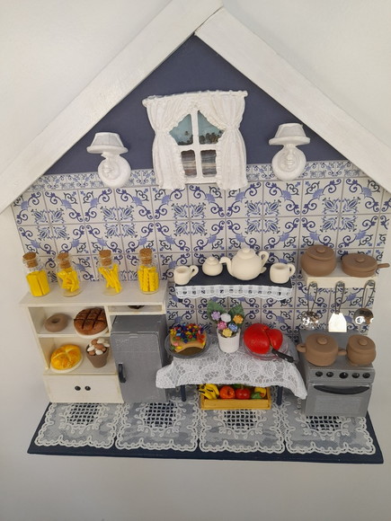 Porta Chave Branco e Azul Marinho com Miniatura - Imagem 3