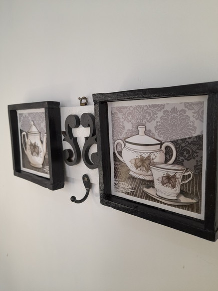 Porta Chave de Madeira Branco e Preto Decorado - Imagem 4