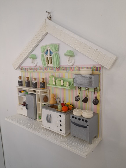 Porta chave de madeira cenário cozinha fundo listrado colorido decorado - Imagem 5