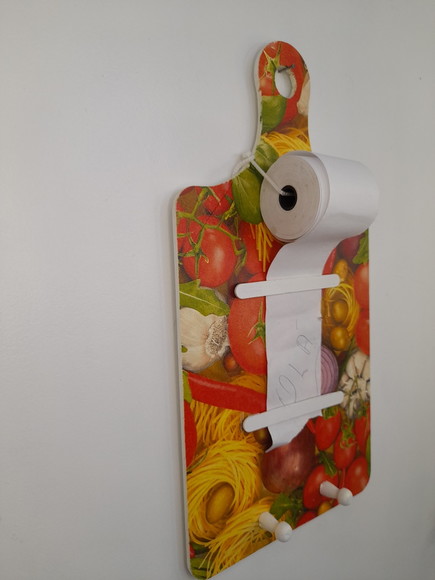 Porta chave em mdf formato de tábua colorida com bloco de lembrete - Imagem 3