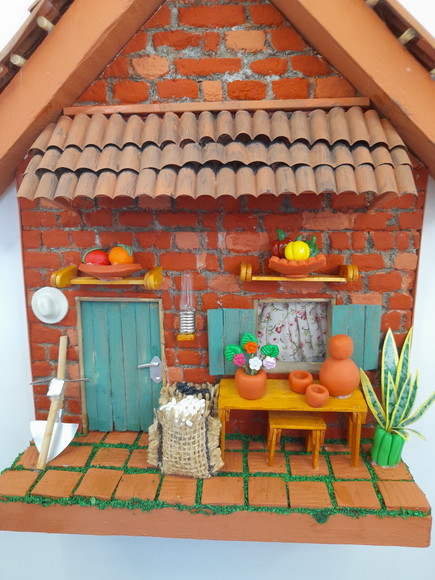 Quadro de mdf e Madeira Imitação de Casa do Interior - Imagem 5