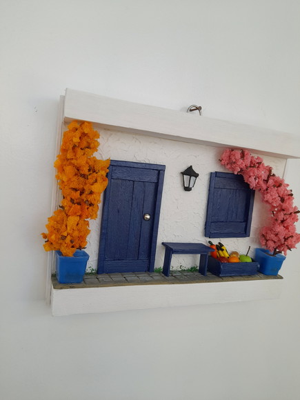 Quadro em mdf Branco Decorado com Miniatura - Imagem 5