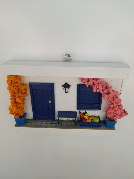 Quadro em mdf Branco Decorado com Miniatura - Imagem 4