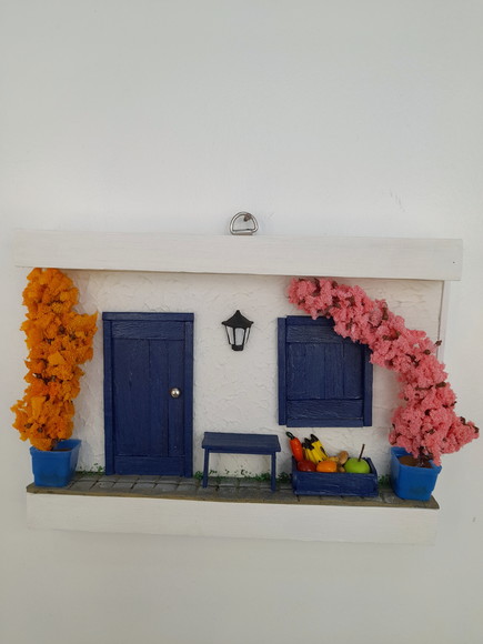 Quadro em mdf Branco Decorado com Miniatura - Imagem 3