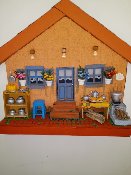 Quadro Frente de Casa Rústica Decorado com Miniatura - Imagem 3