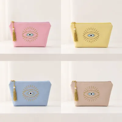 Necessaire Bordada