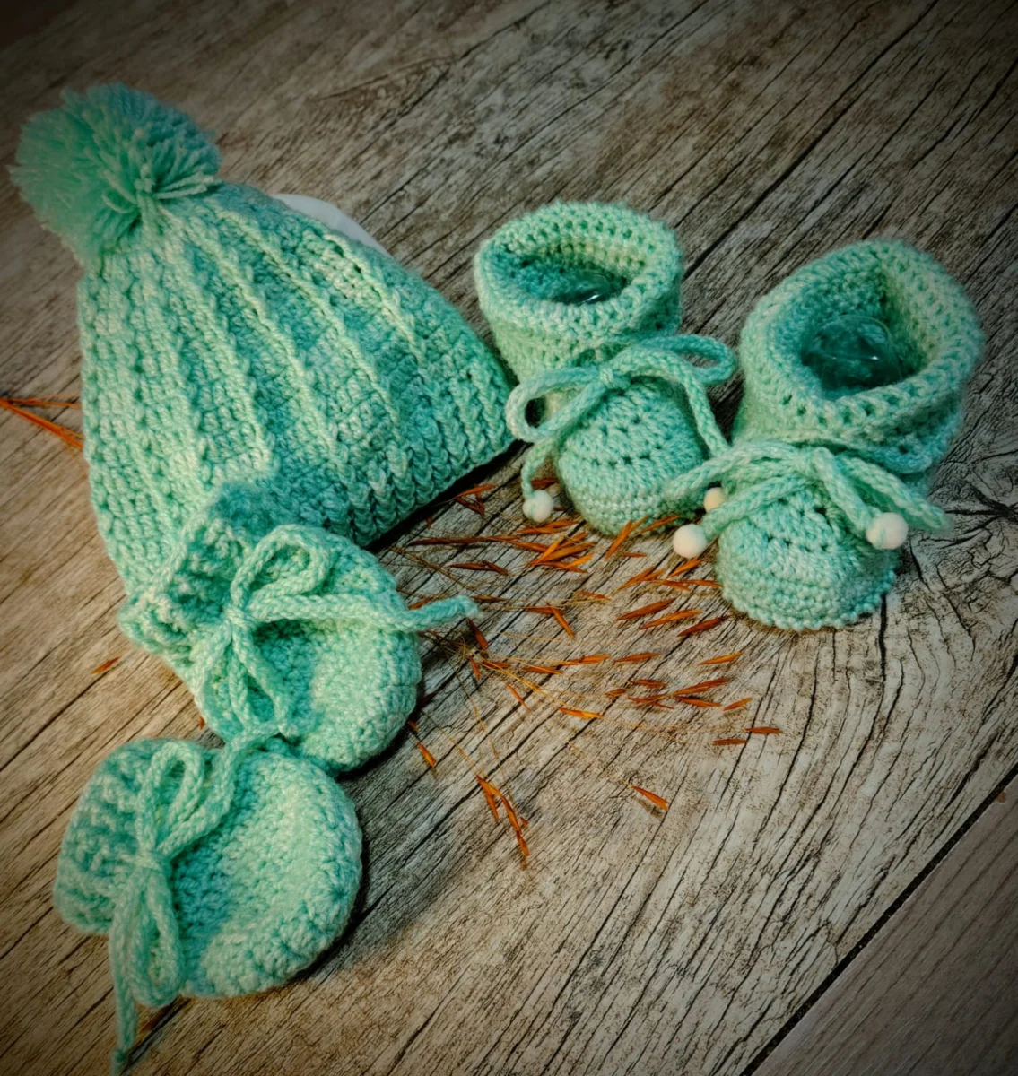 Kit Bebê em Crochê - Imagem 2