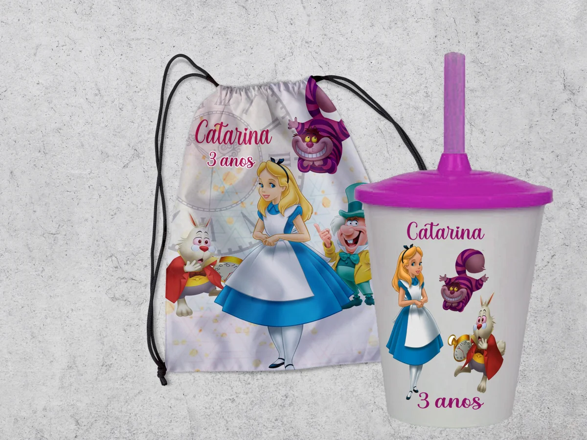 Kit Mochilinha e Copo Personalizado Lembrancinhas Alice no Pais das Maravilhas - Imagem 2