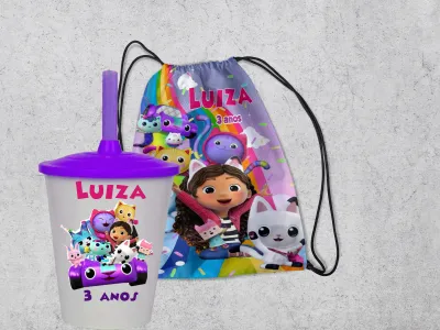 Kit Mochilinha e Copo Personalizado Lembrancinhas Casa Magica da Gabby