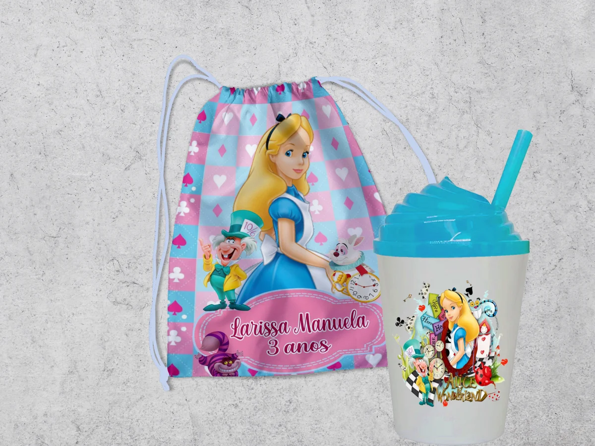 Kit Mochilinha e Copo Chantilly Personalizado Lembrancinhas da Alice no Pais das Maravilhas - Imagem 2