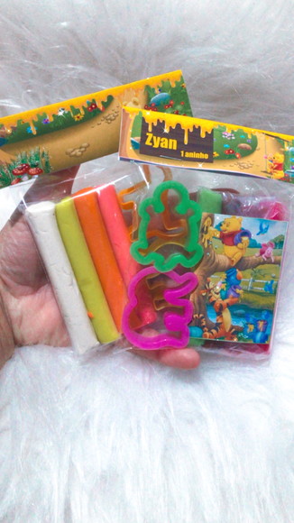 Kit Massinha e Molde Ursinho Pooh - Imagem 5