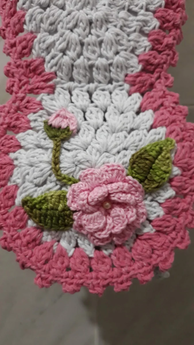 Porta Papel Higiênico  Crochê Dueto Flor - para 3 Rolos - Imagem 6