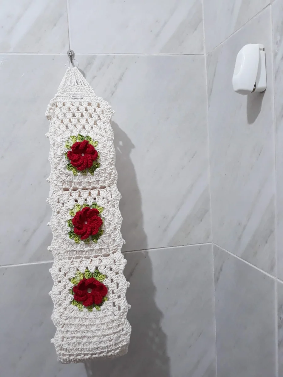Porta Papel Higiênico em Crochê Flor - 3 Rolos