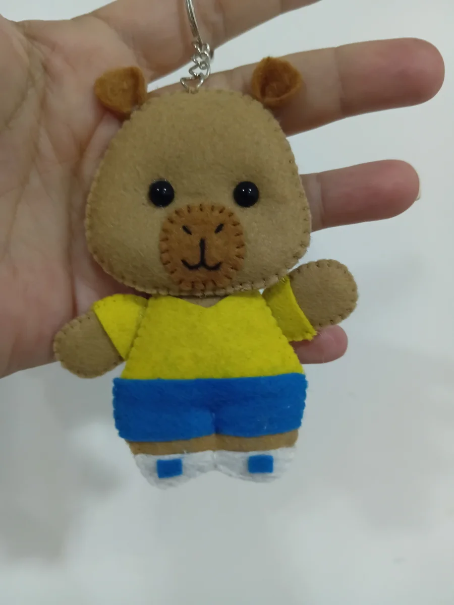 Chaveiro Capivara Uniforme Brasil - Imagem 3