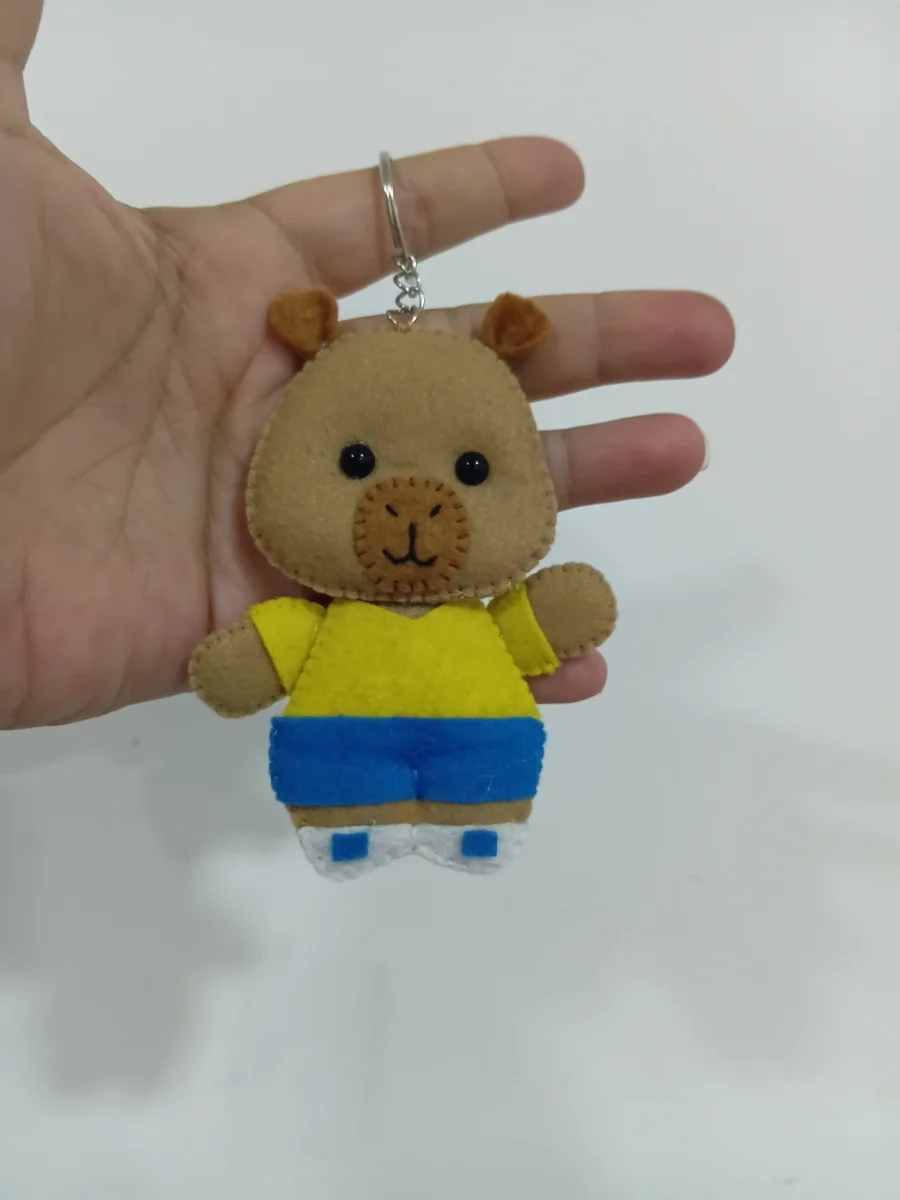 Chaveiro Capivara Uniforme Brasil - Imagem 3