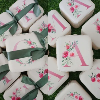 Porta Joias Personalizado Inicial do Nome | Organizador de Joias Feminino | Presente Delicado