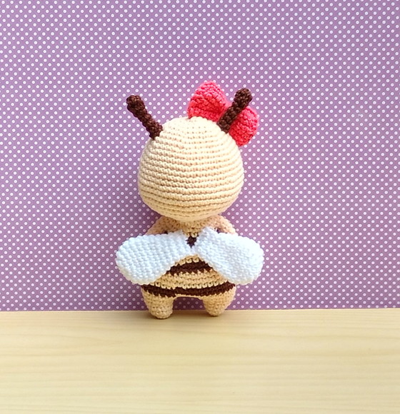 Abelha Bee Amigurumi - Imagem 3