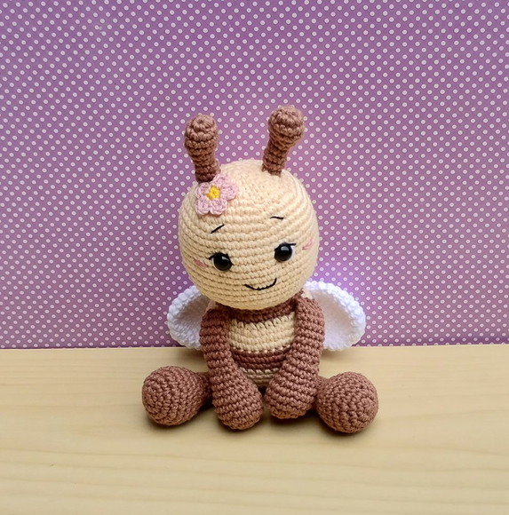 Abelha Berê Amigurumi - Imagem 2