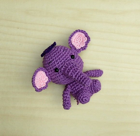 Elefantinho Bolota Amigurumi - Imagem 3