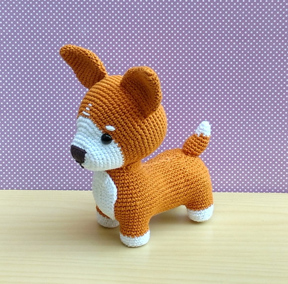 Cachorro Corgi Lucky Amigurumi - Imagem 3