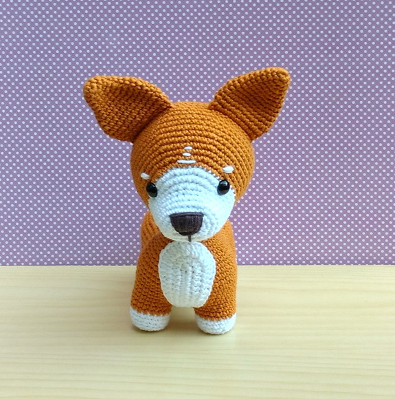 Cachorro Corgi Lucky Amigurumi - Imagem 2