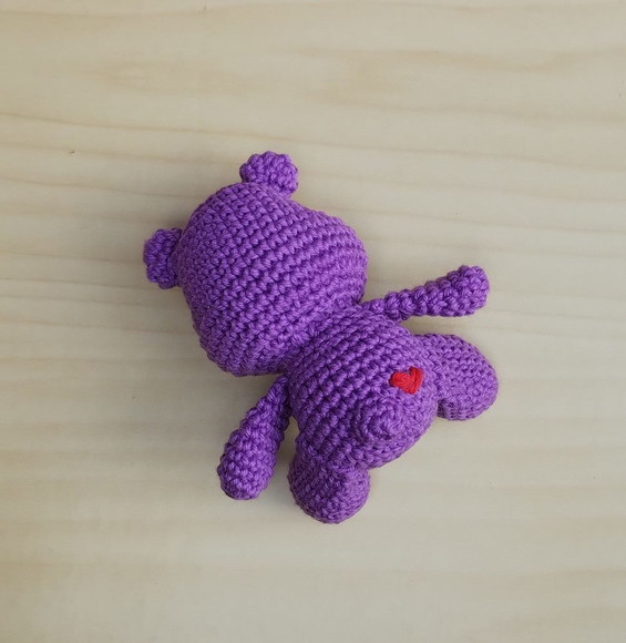Ursinha Carinhosa Amigurumi - Imagem 4