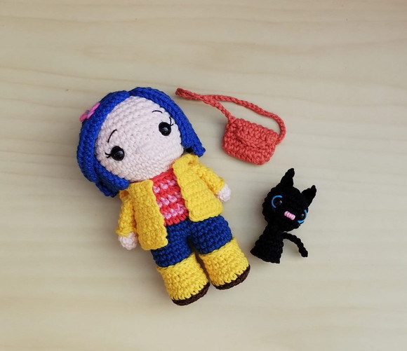 Kit Coraline e o Gato Preto Amigurumis - Imagem 3