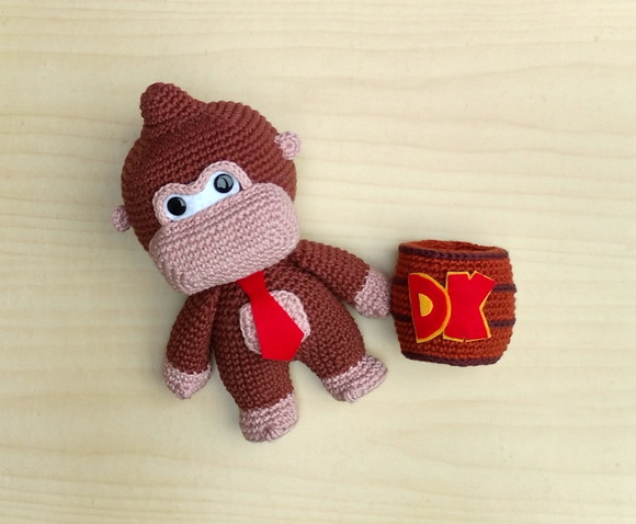 Donkey Kong Amigurumi + Barril - Imagem 4
