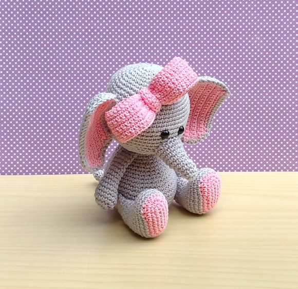 Elefantinha Ellie - safári Amigurumi - Imagem 2