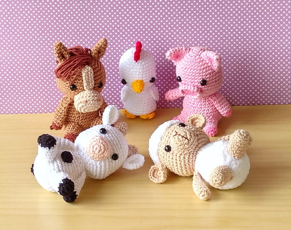 Fazendinha Mini com 5 Amigurumi