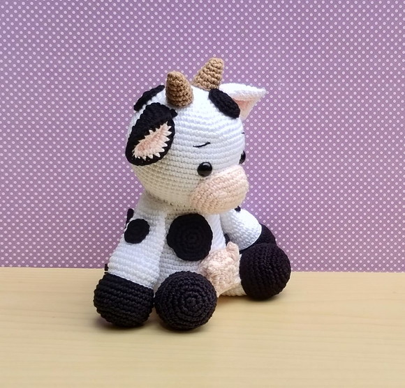 Fazendinha Vaca Milu Amigurumi - Imagem 2