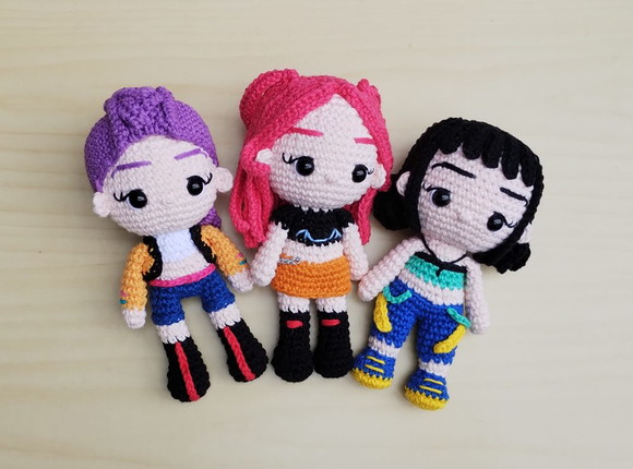 Boneca Zoey amigurumi - Imagem 3